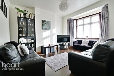 6 Arthur Road, Romford, RM6 4NL