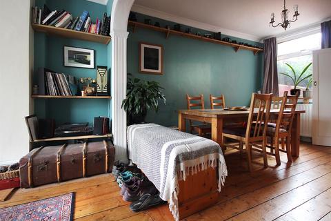 26 Felix Road, Bristol, BS5 0JW