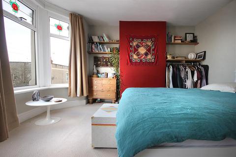 26 Felix Road, Bristol, BS5 0JW