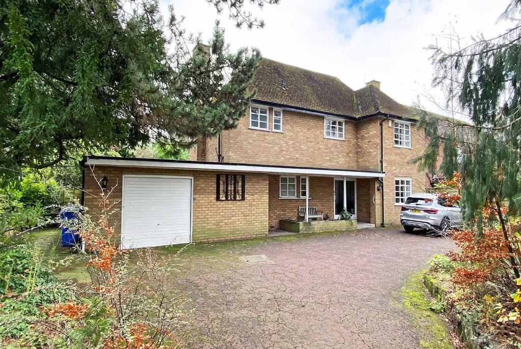 Grey Road, Altrincham, Cheshire 4 bed detached house £875,000