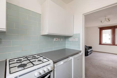 40/1 Redbraes Place, Edinburgh, EH7 4LL