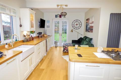 76 Acklington Road, Amble, Morpeth, NE65 0NG