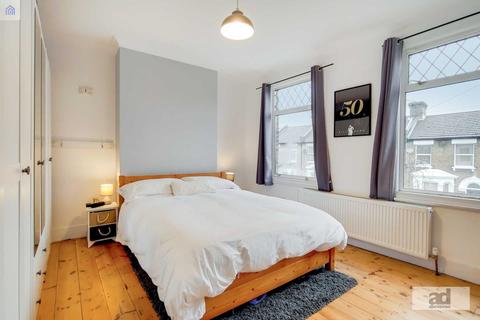 33 Napier Road, London, E11 3JY