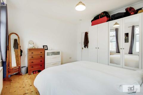 33 Napier Road, London, E11 3JY