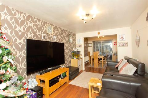 32 Hansby Close, Oldham, OL1 2UA