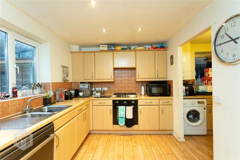 32 Hansby Close, Oldham, OL1 2UA