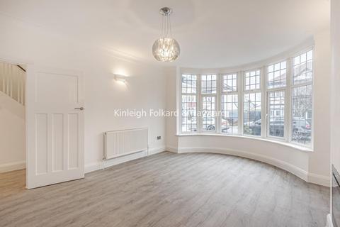 6 Springfield Gardens, West Wickham, BR4 9PX