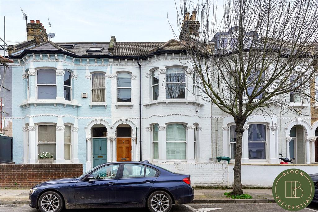 Stephendale Road, Sands End, London, SW6 2 bed apartment £540,000