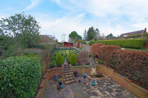 33 Kings Road, Chalfont St Giles, HP8 4HP