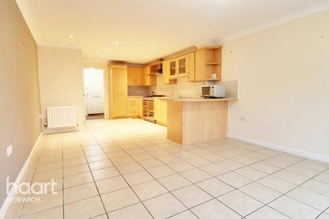 62 Bahram Road, Costessey, Norwich, NR8 5EY