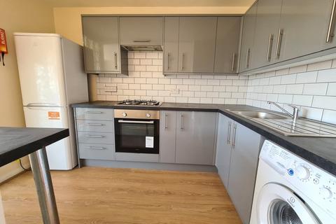 2 bedroom flat to rent, Church Lane, Crouch End