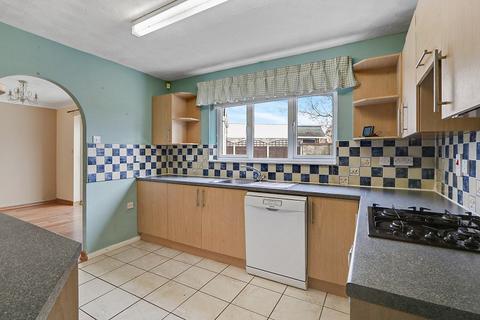 1 Bishops Gate, Lydney, GL15 5TG