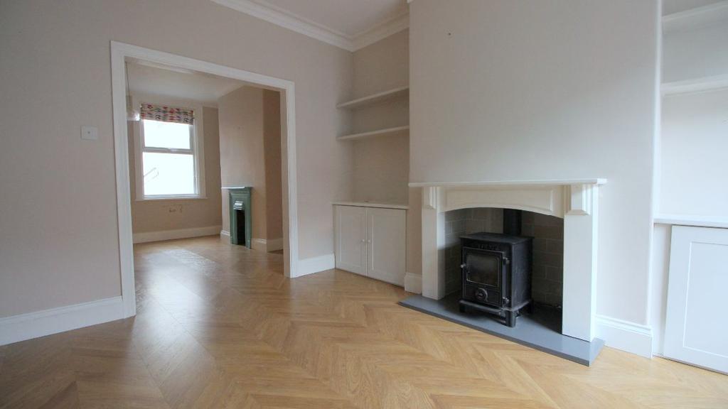 Balmoral Terrace, York 3 bed terraced house £1,595 pcm (£368 pw)