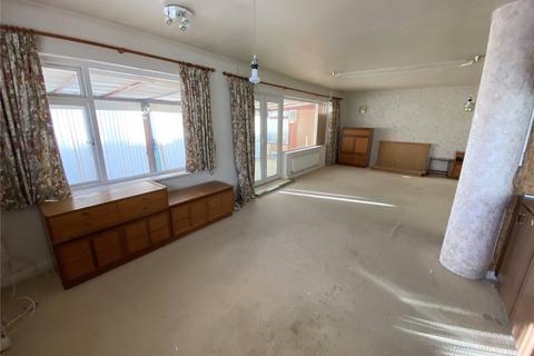 10 Alexandra Road, Rayleigh, SS6 8HS