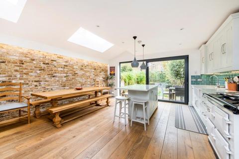 4 Shirlock Road, London, NW3 2HS