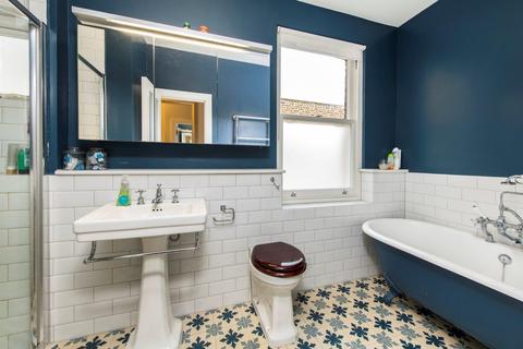 4 Shirlock Road, London, NW3 2HS