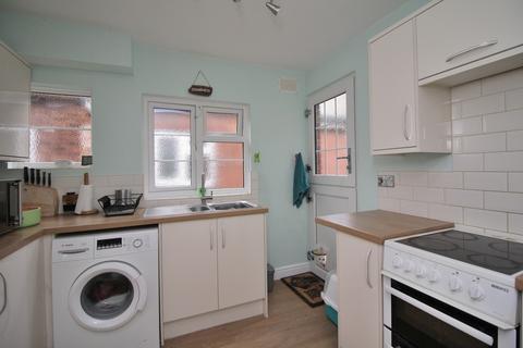 5 Shrublands Close, Chelmsford, CM2 6LR