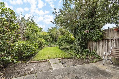 20 Cherry Orchard Road, Bromley, BR2 8NE