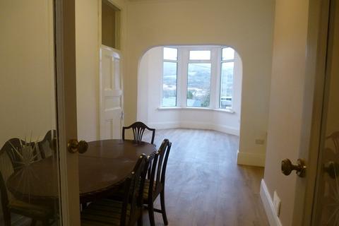 35 Ceidrim Road, Garnant, Ammanford, SA18 1LP