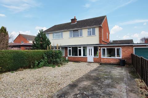9 Meadow Drive, Credenhill, Hereford, HR4 7EF