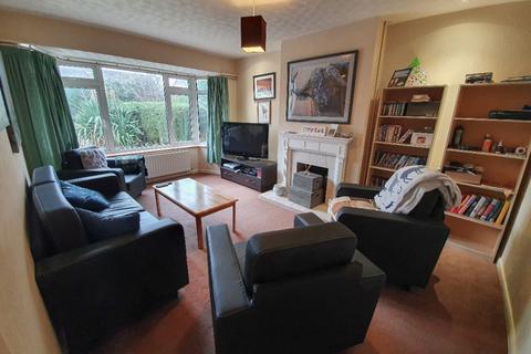 9 Meadow Drive, Credenhill, Hereford, HR4 7EF