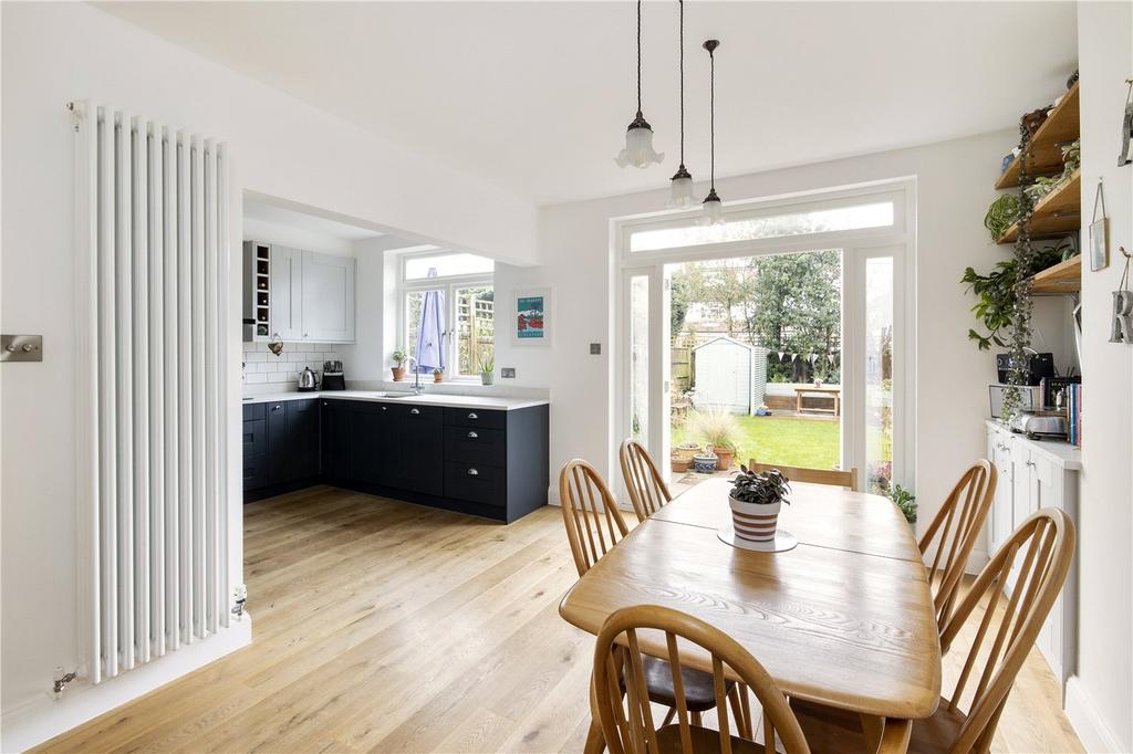 Cedarville Gardens, London, SW16 4 bed terraced house £825,000
