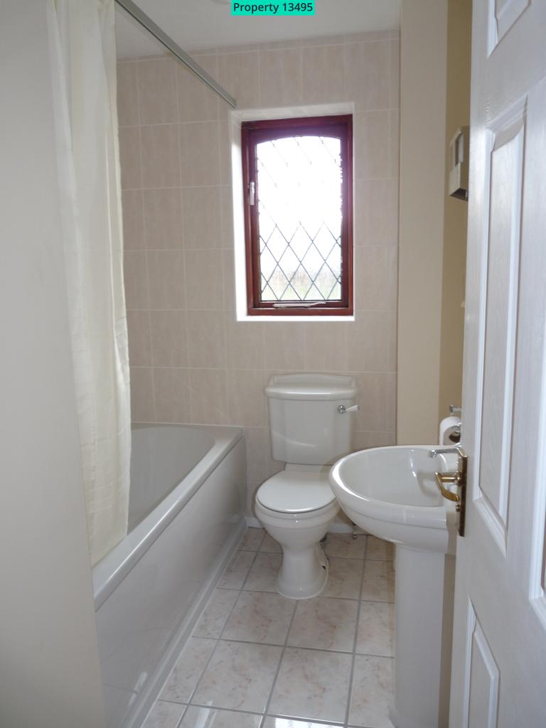 Bathroom with basin,