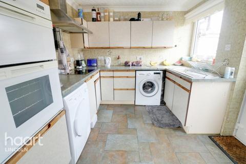2 Fen View, Heighington, Lincoln, LN4 1JN