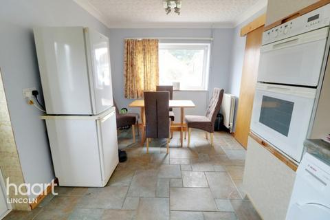 2 Fen View, Heighington, Lincoln, LN4 1JN
