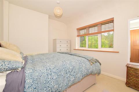 61 Beechen Lane, Lower Kingswood, Tadworth, KT20 6RU