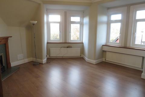 1 bedroom flat to rent, Archway Road, Highgate, N6