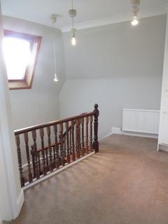 1 bedroom flat to rent, Archway Road, Highgate, N6