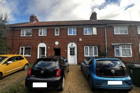 4 bedroom semi-detached house to rent - Gipsy Lane,  Headington,  OX3