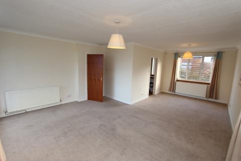 3 bedroom detached house to rent, Camus Avenue, Comiston, Edinburgh, EH10