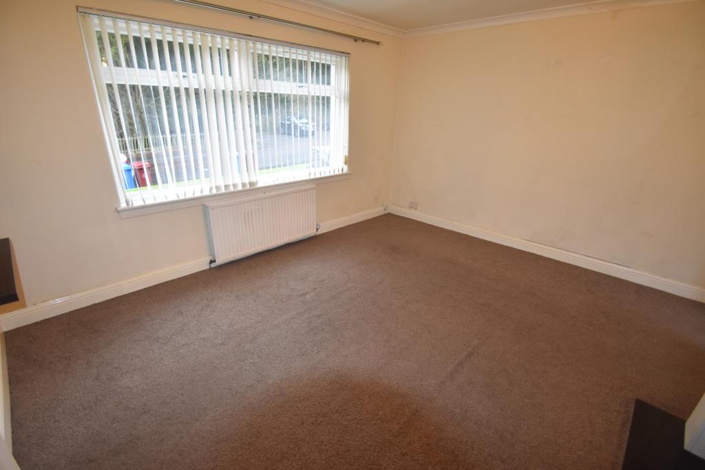 Burns Park, East Kilbride G74 3 bed terraced house £119,000
