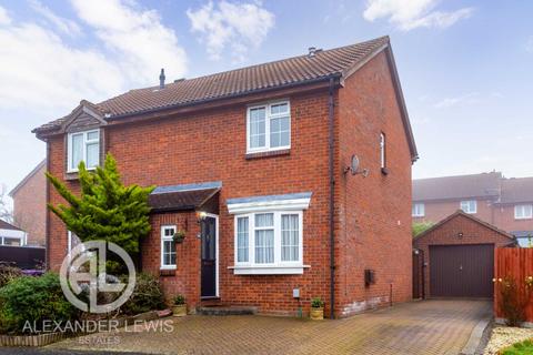 59 Sanderling Close, Letchworth Garden City, SG6 4HZ