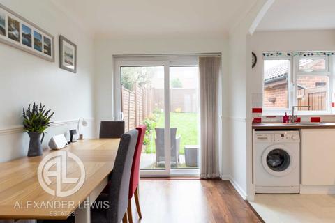 59 Sanderling Close, Letchworth Garden City, SG6 4HZ