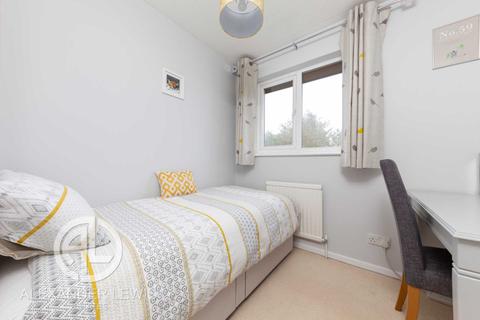 59 Sanderling Close, Letchworth Garden City, SG6 4HZ