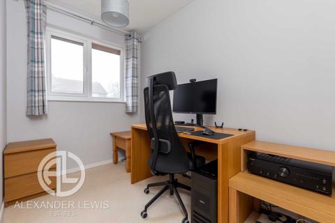 59 Sanderling Close, Letchworth Garden City, SG6 4HZ