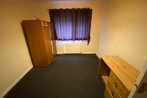 undefined, Madras Place, Glasgow G78