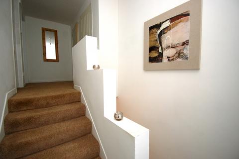 1 Linburn Place, Penilee, Glasgow, G52 4EZ
