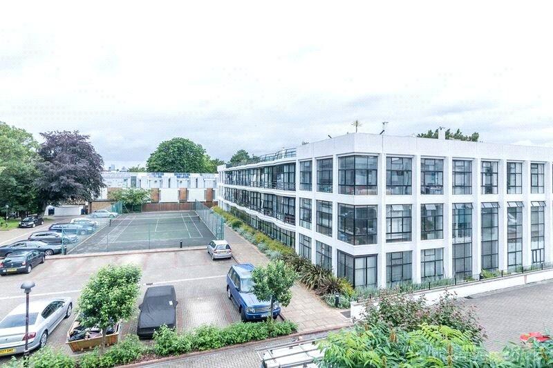 Pioneer Centre, Peckham, SE15 2 bed apartment £1,825 pcm (£421 pw)
