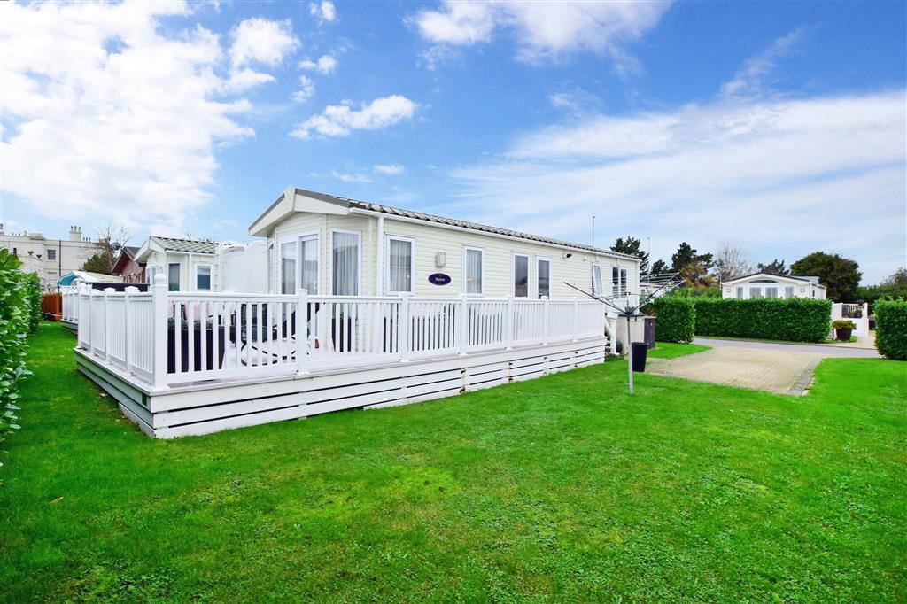 Eastern Road, Portsmouth, Hampshire 2 bed mobile home £50,000