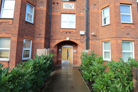 House share to rent, Sheila House, North Circular Road, Golders Green, NW11