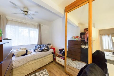 84 Ditton Fields, Cambridge, CB5 8QL