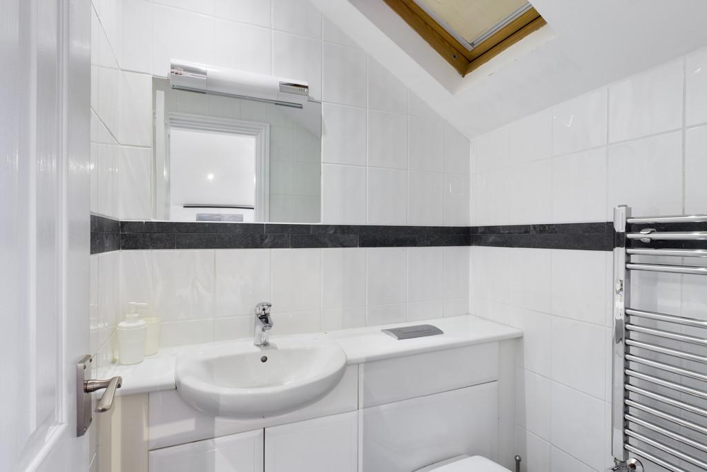 En Suite Shower room for Bedroom 1