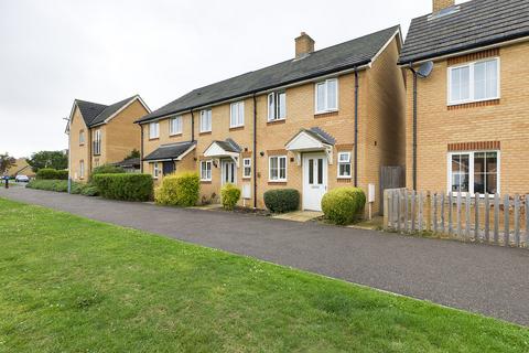 2 bedroom terraced house to rent, Campbell Walk, Hawkinge