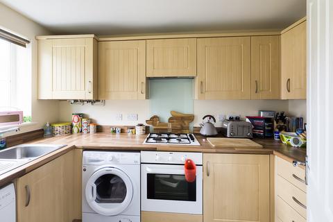 2 bedroom terraced house to rent, Campbell Walk, Hawkinge