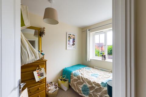 2 bedroom terraced house to rent, Campbell Walk, Hawkinge