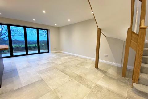 1 South View, Hampton Magna, Warwick, CV35 8UF